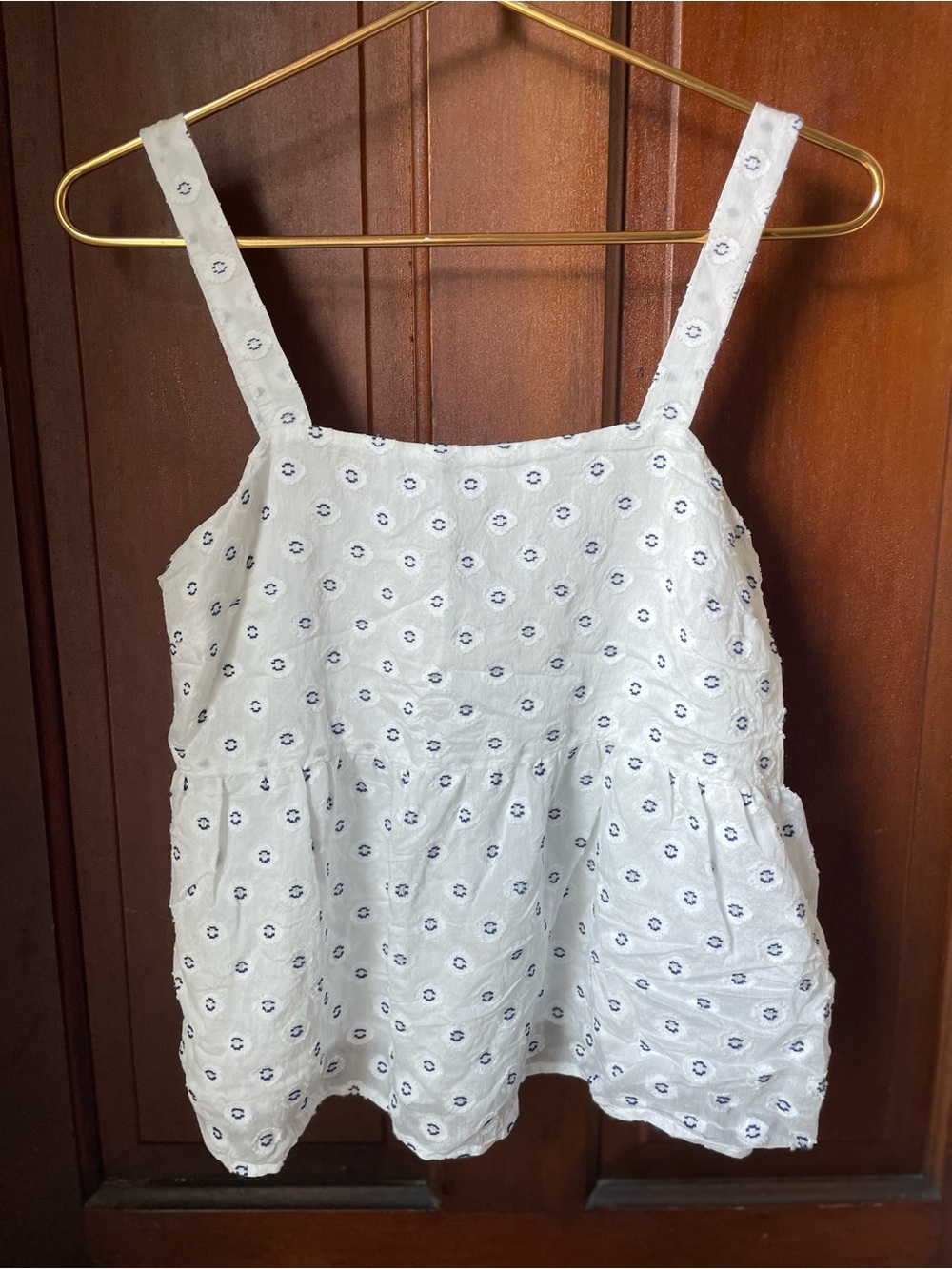 Loft women's size 4 sleeveless white top